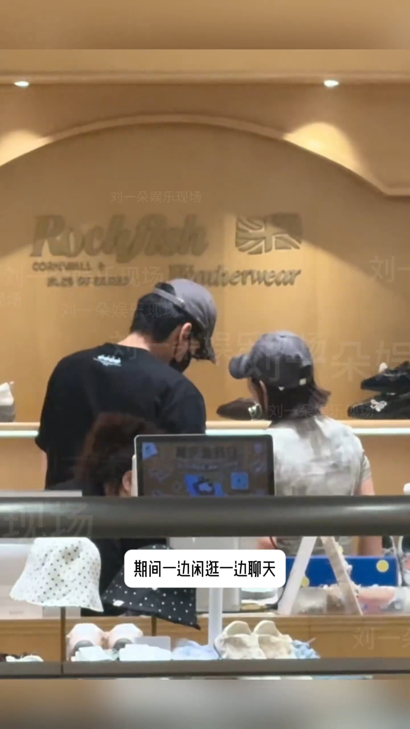 曝喜人张呈恋情 啊啊啊啊啊啊啊啊 