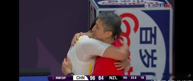 中国男篮晋级亚洲杯决赛恭喜中国男篮晋级亚洲杯决赛。这是全队的功劳，全体教练组的功