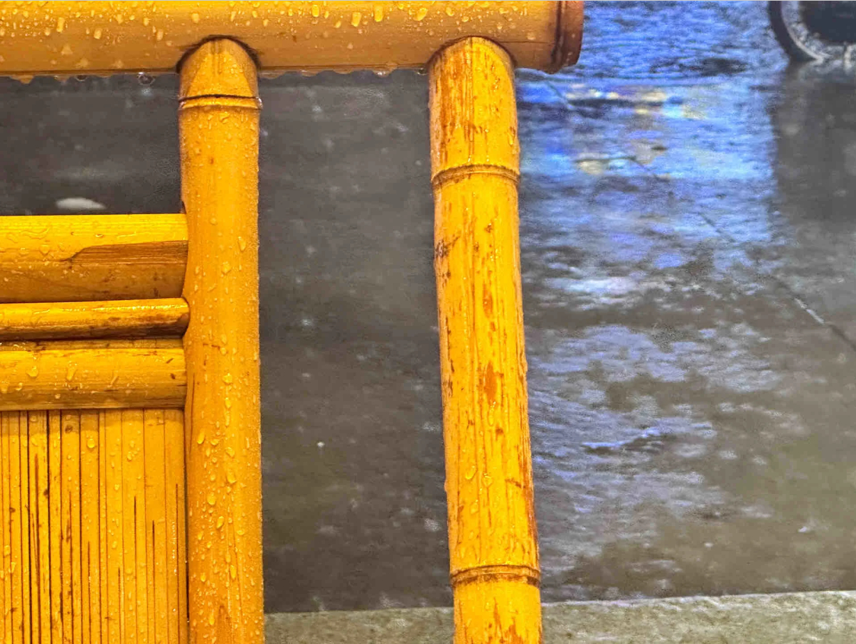 很喜欢下雨天一个人待着[污] ​​​
