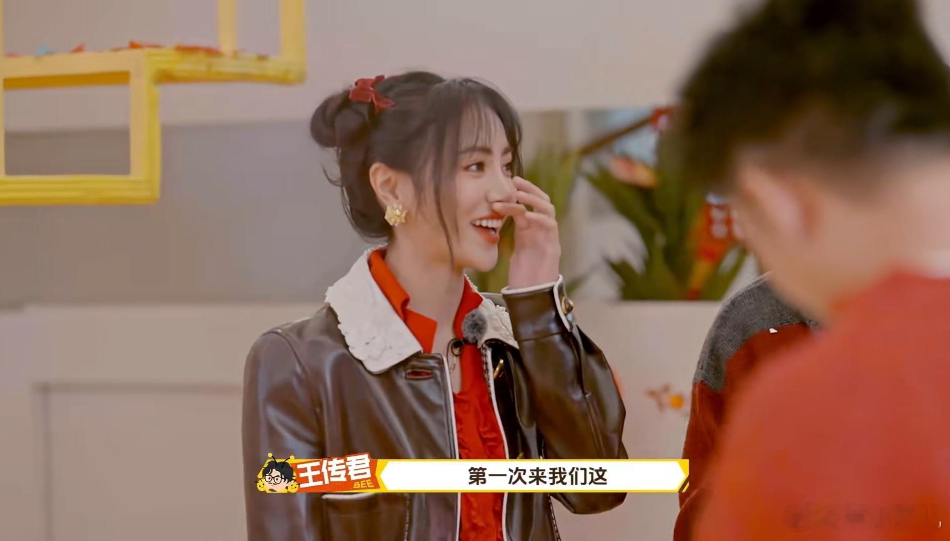 王传君问谢可寅你有代表作吗 谁懂这种直球名场面！王传君一句灵魂拷问，谢可寅当场卡