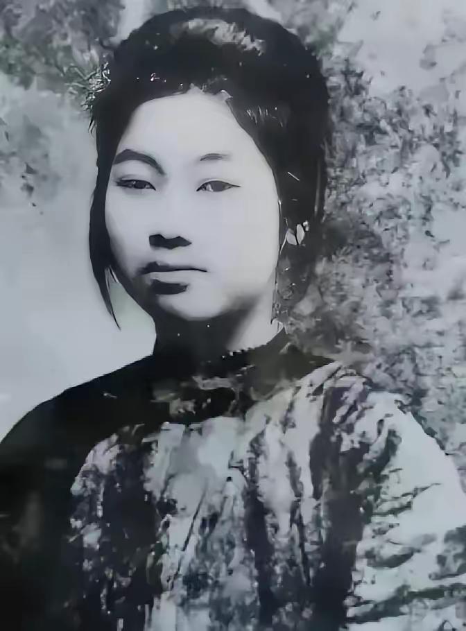 1987年，犹豫再三、心情忐忑，南方冶金学院的女教师赖章盛，写了一封信寄给革命元