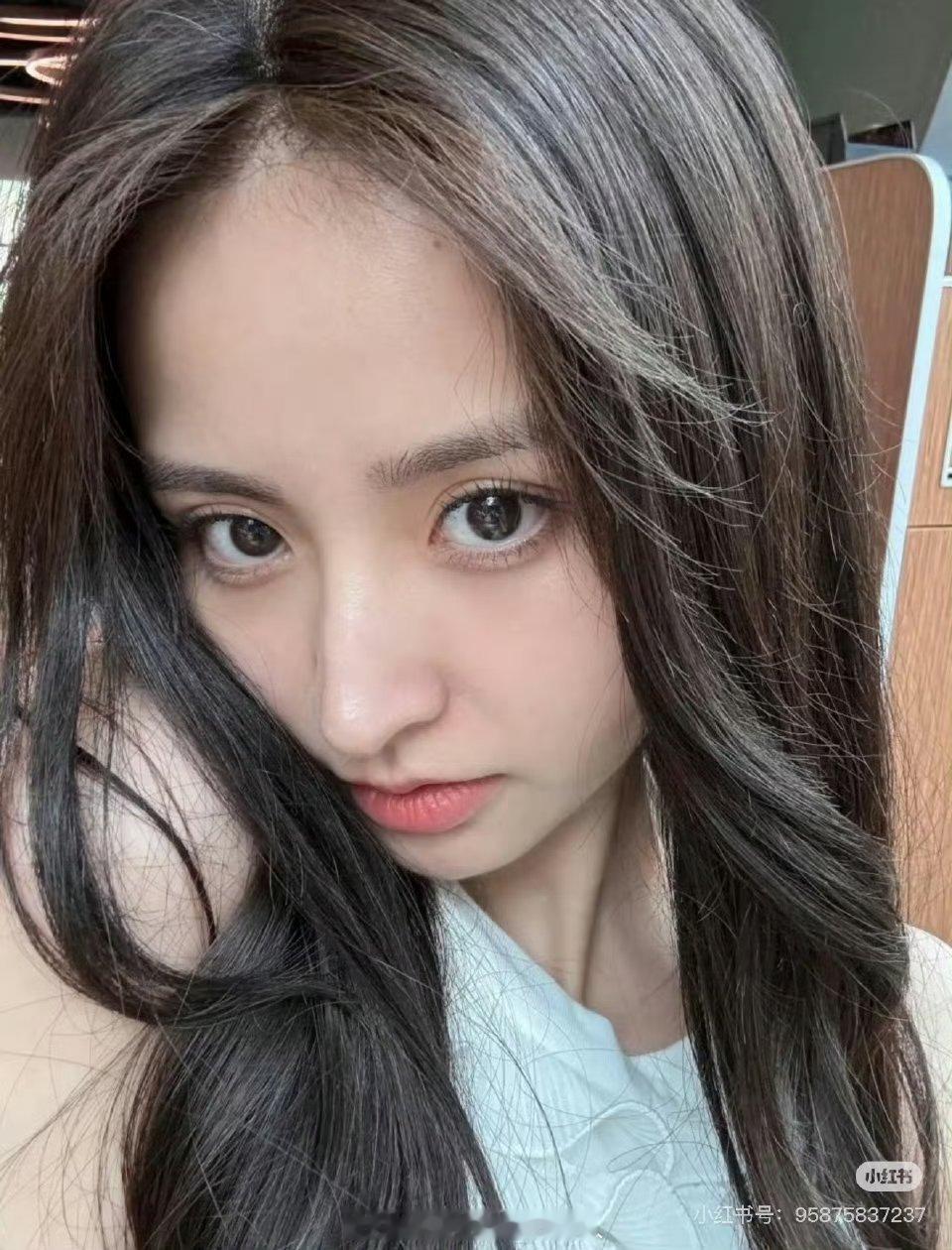 金子涵 杜华当年和喻言颜值在节目里前二，现在太可惜了 