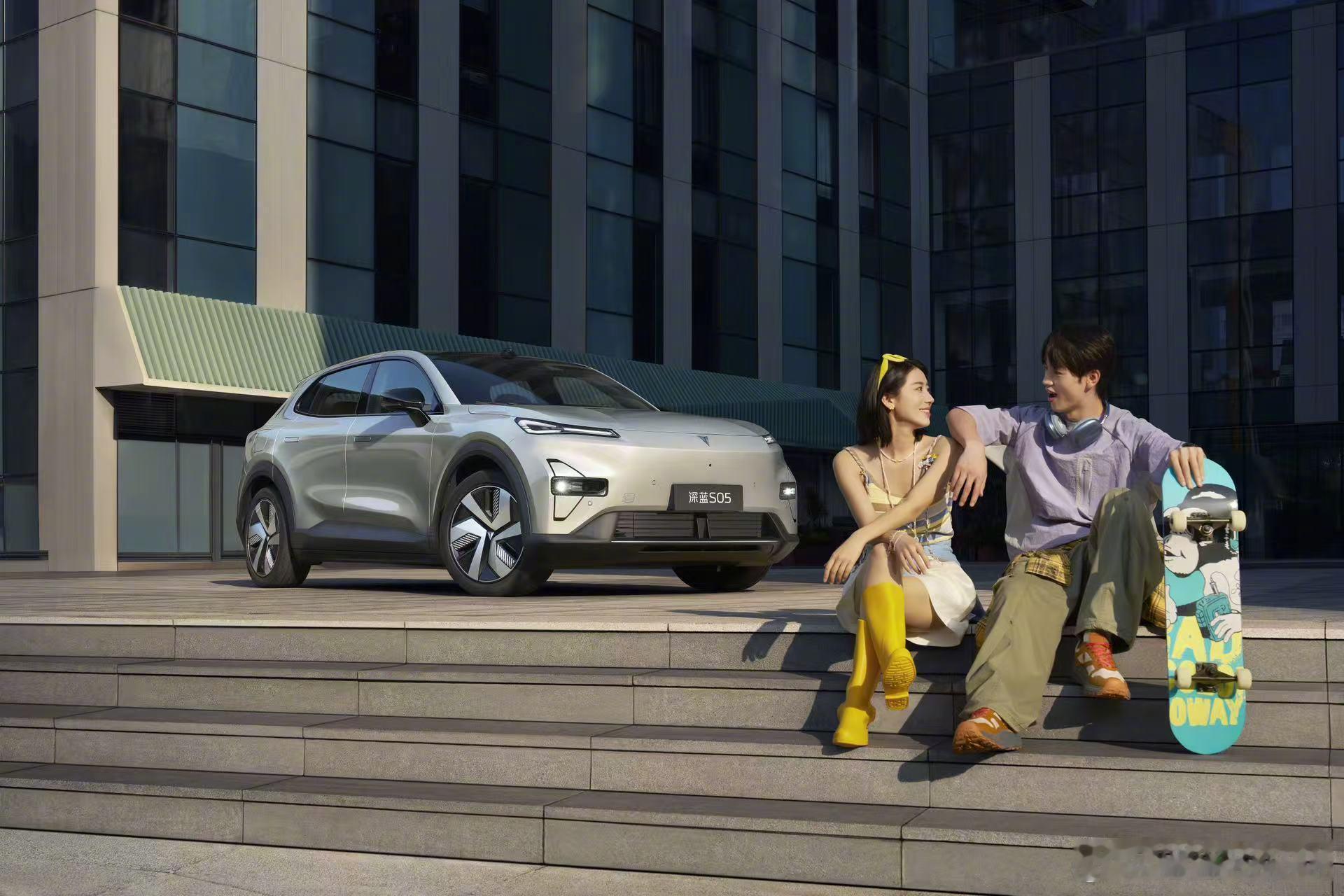 深蓝S05获3月新能源紧凑型SUV销量第一 如果你在找靠谱的纯电SUV，看看销冠