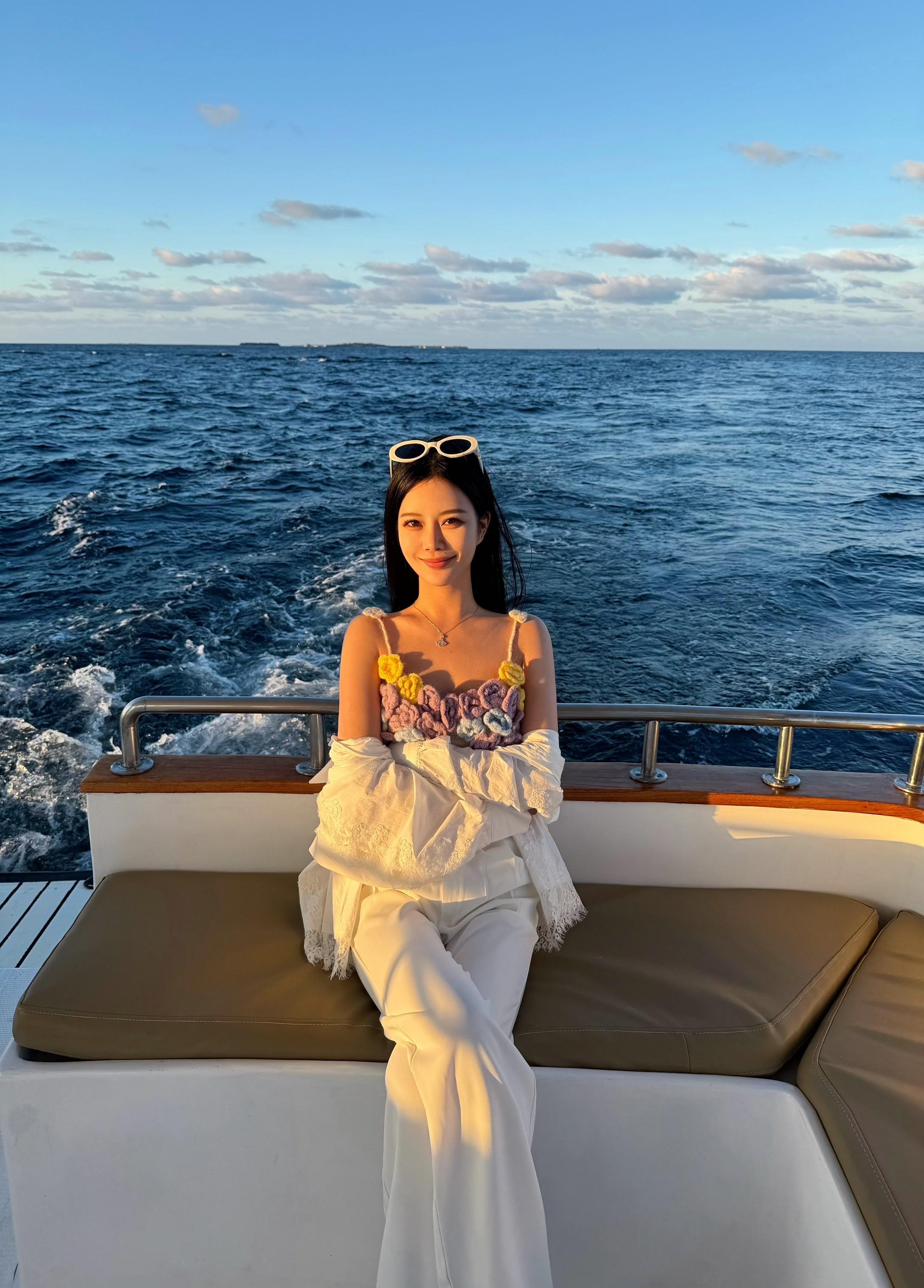 多赚钱，多健身，别总觉得没找对人，压根就没有对的人，只有越来越好的自己...