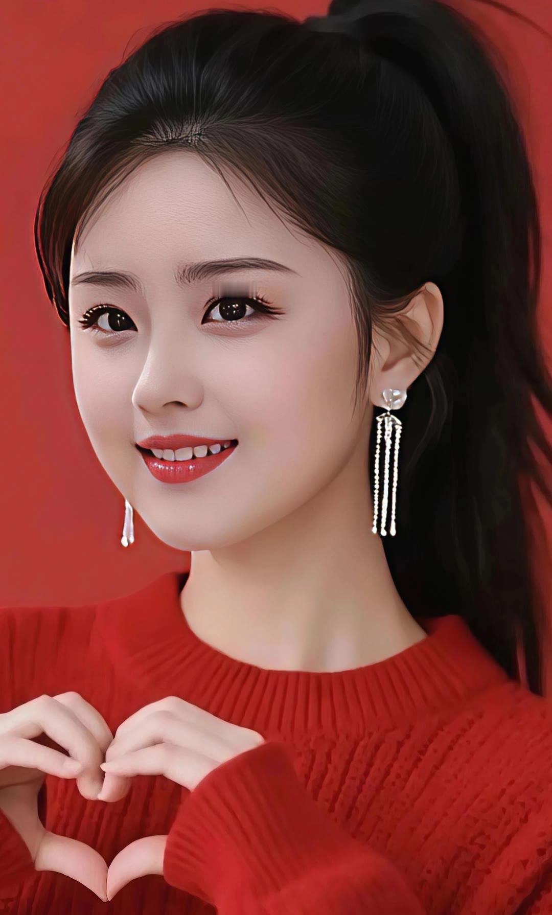 甜美红衣少女，心心相印，爱意满满！💖💕