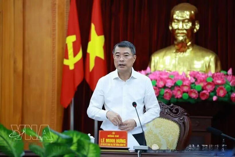 一点都不尴尬！黎明兴前脚赴谅山省和宣光省祭拜在中越边境冲突中阵亡的数千名越南军人