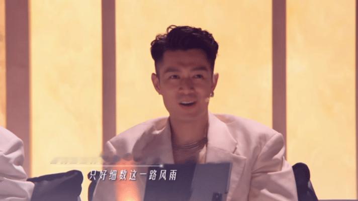 五个男人把窝囊废唱出傲骨感 本以为是诉苦没想到是战歌本是诉说无奈的歌曲，经过五人