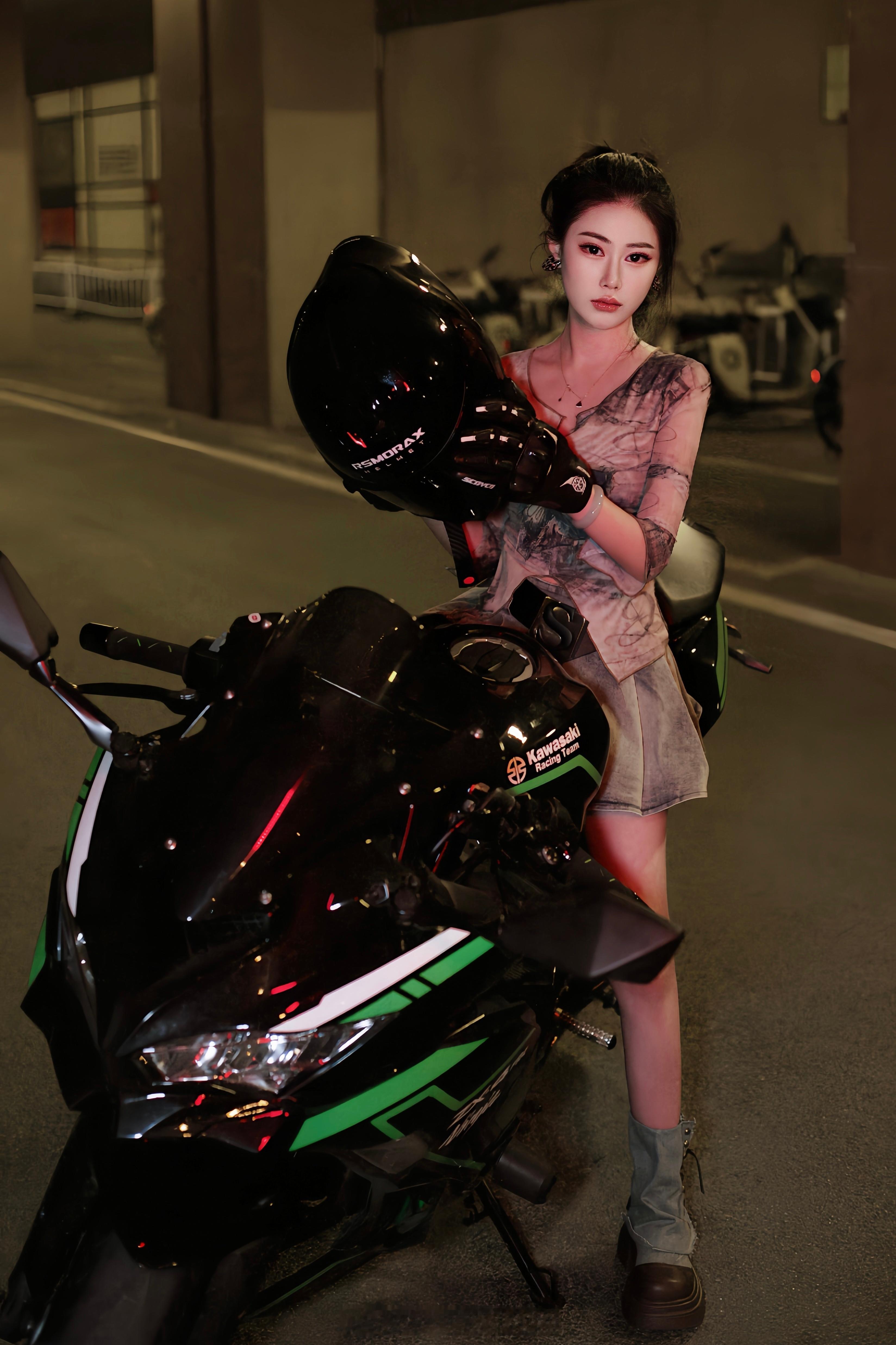 唯有感覺不可複製…🏍️📸长沙街拍长沙摄影师长沙隧道拍照长沙机车约拍长沙机车写