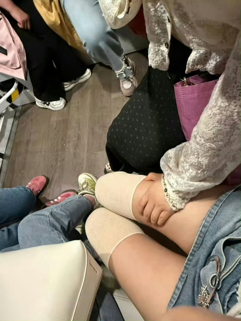 你是我藏在微风里的喜欢 