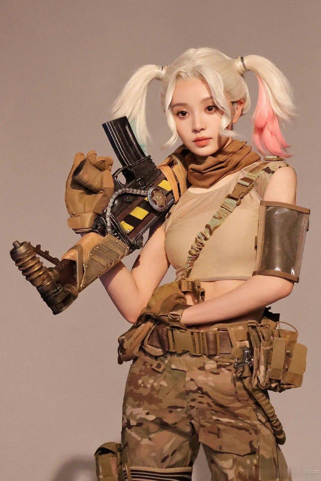 田曦薇应该是限定美女吧，没了刘海就不行了 ​​​