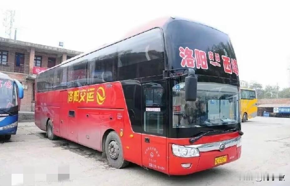 河南曾经开出的省际长途线路（七），还有多少在跑？
洛阳—西峰
台前—济南
淅川—