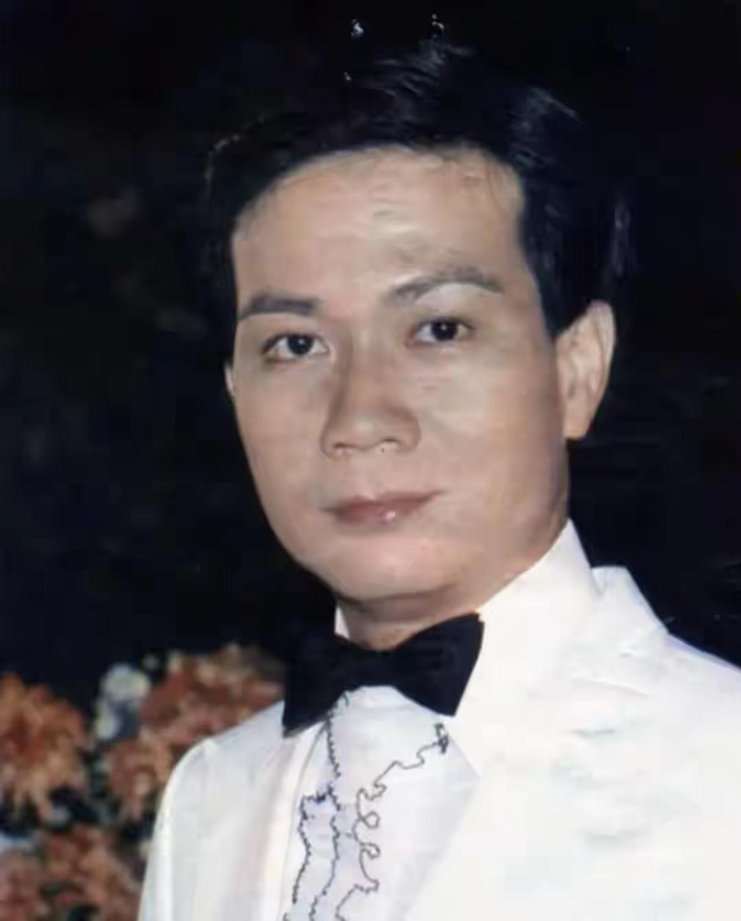 潘志文是大理段王爷，八仙吕洞宾，更主要是珠三角从清未到推翻满清建立民国，从唐山过