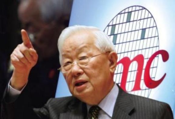 台积电领军人物张忠谋近日发表惊人言论：“我自视为美国人，若美国决定动手，台积电掌