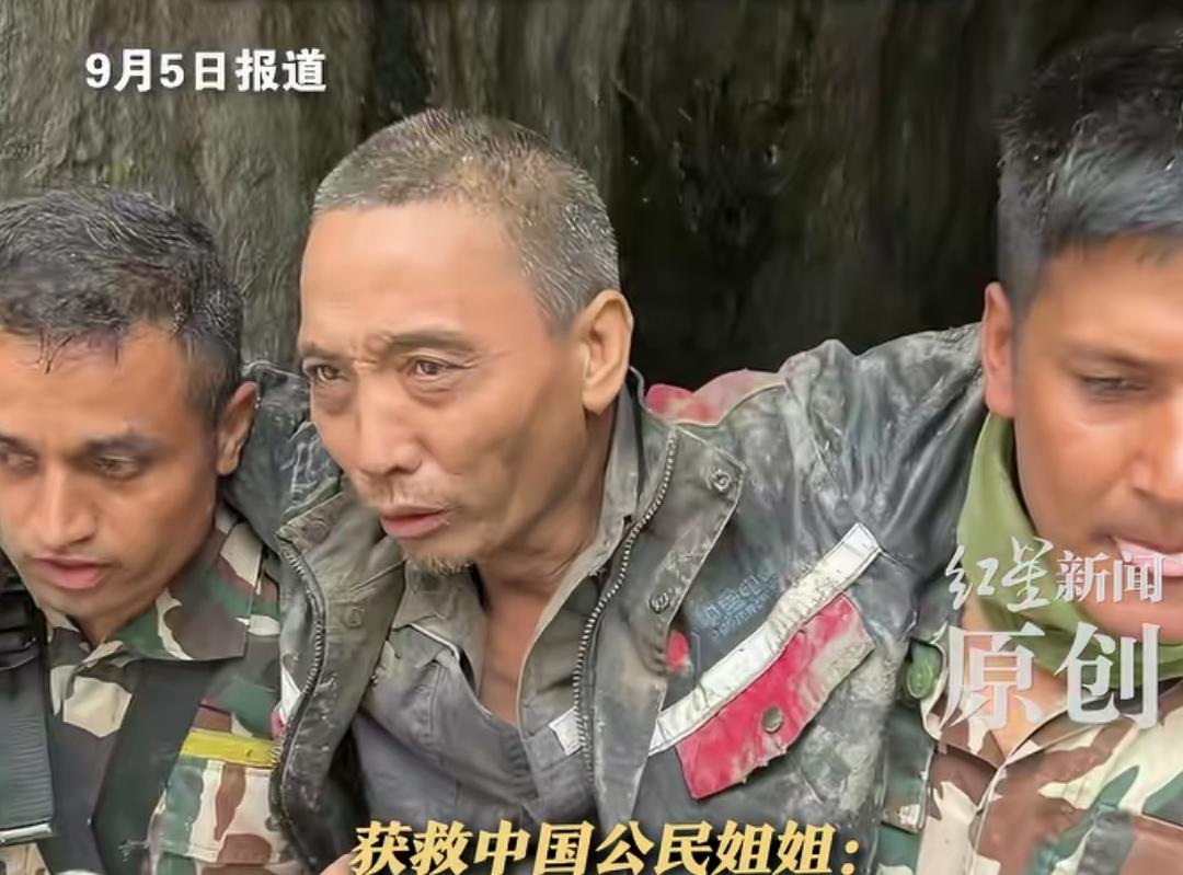 看了报道才知道，在尼泊尔获救的那位中国工人，居然差点错过救援，他每次都对着灯光大