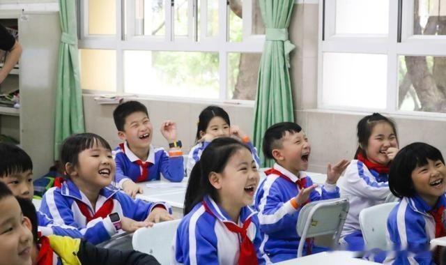 一线教师||提高教学成绩实用策略
 
提高教学成绩是复杂的系统性工程，涉及多方面