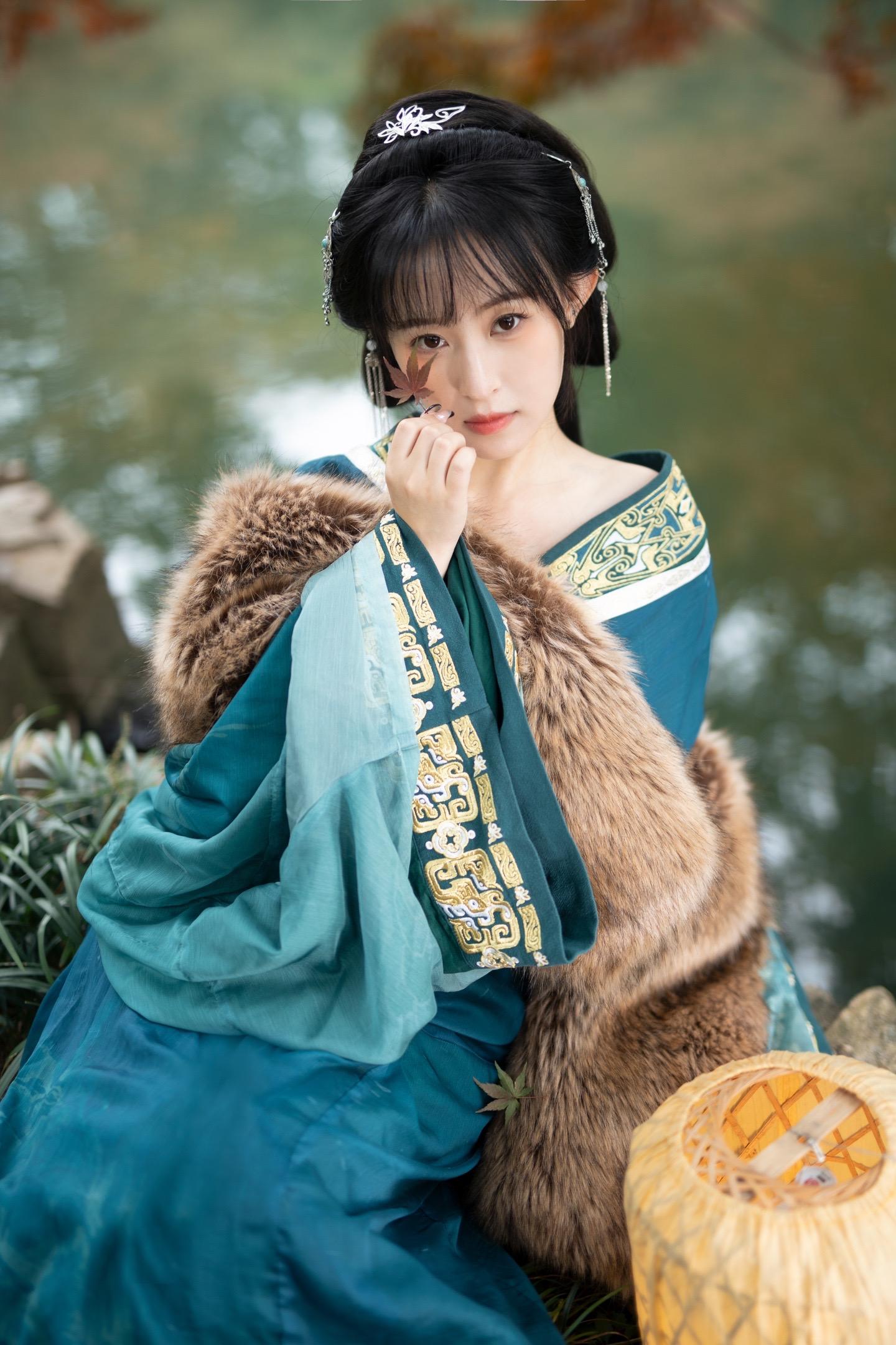 “做了一场关于秋天的梦”