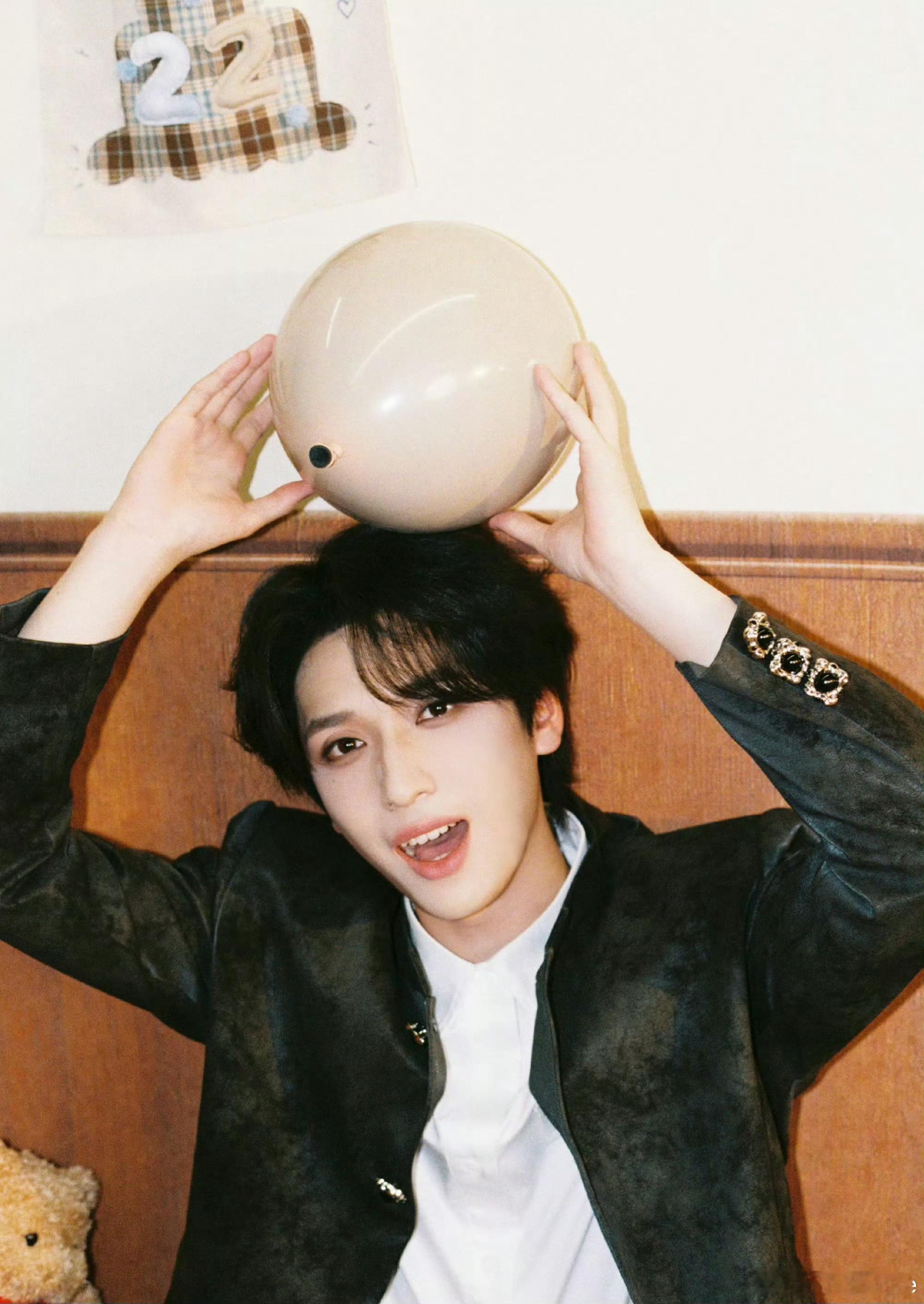 严浩翔 22岁生日写真🎂严浩翔0816生日快乐
