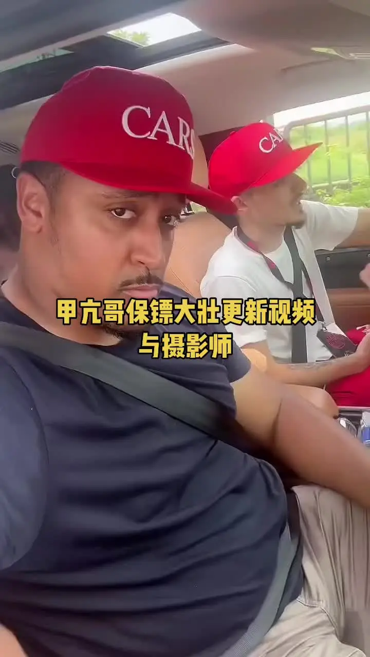 更新视频与摄影师
