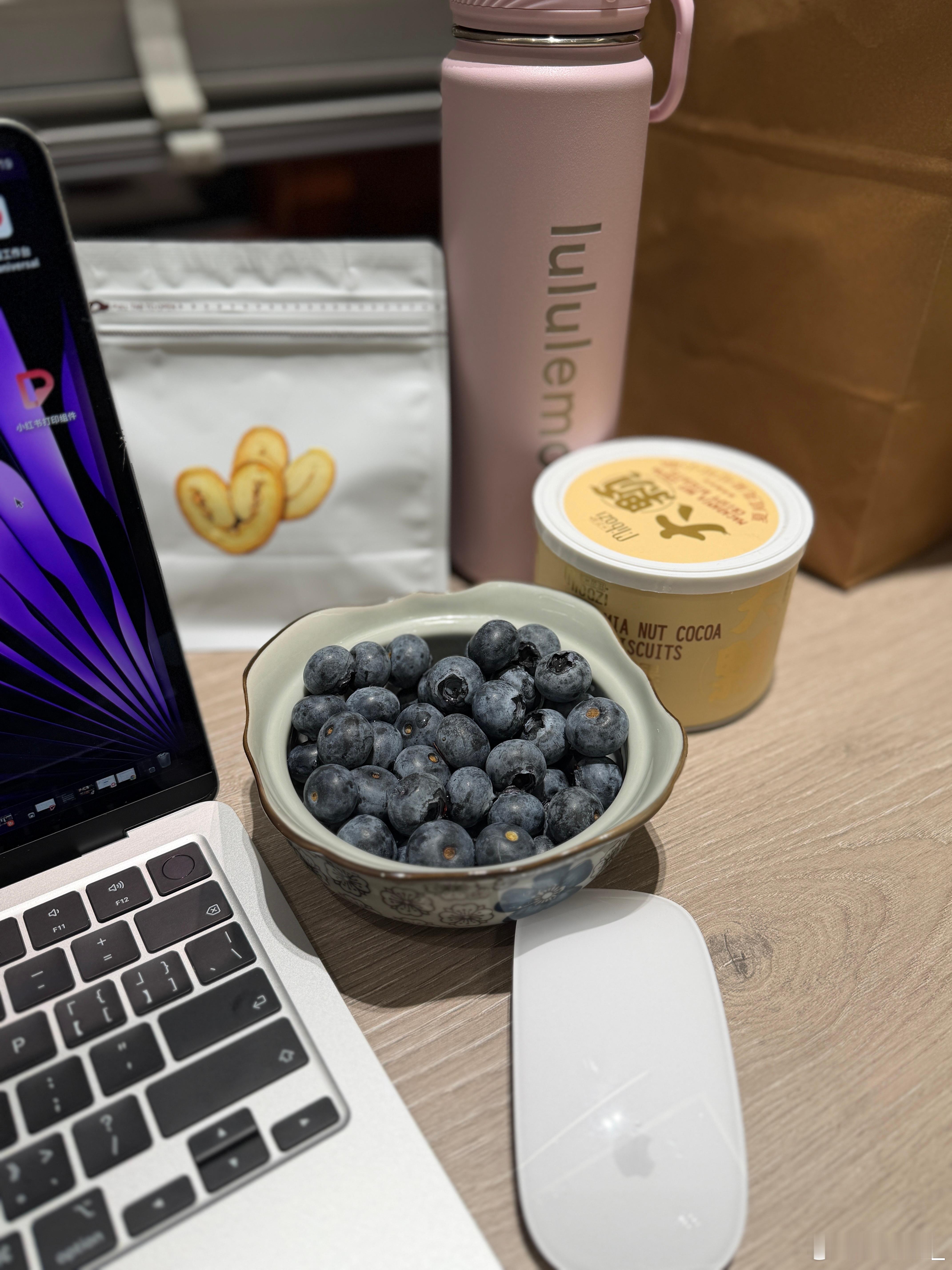 咋办呢 那么肯吃呢 ​​​