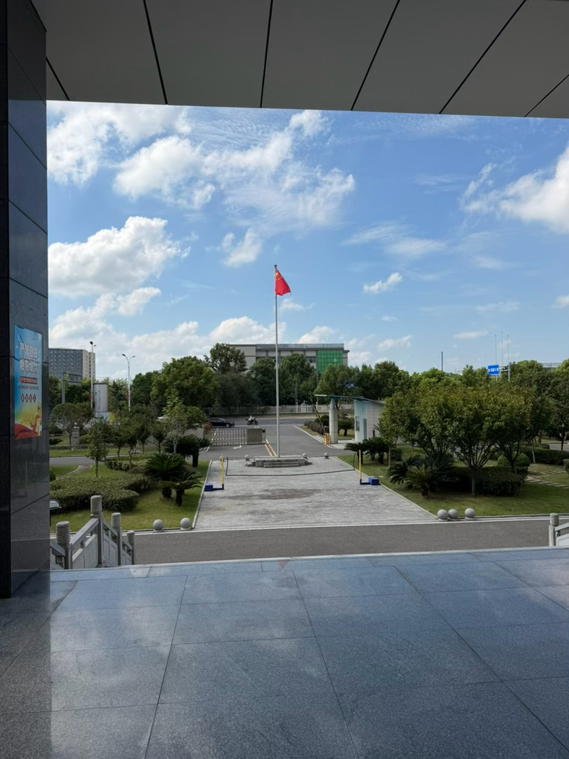 生活手记记录真实生活摄影摄影摄影 小城晴空盛夏褪去燥热，小城迎来格外澄澈的好天气