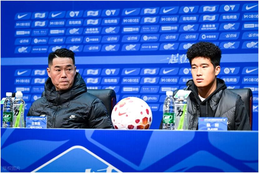 意外！宿茂臻在中超赛前发布会亮相，仅用一句话就让鲁能球迷动容