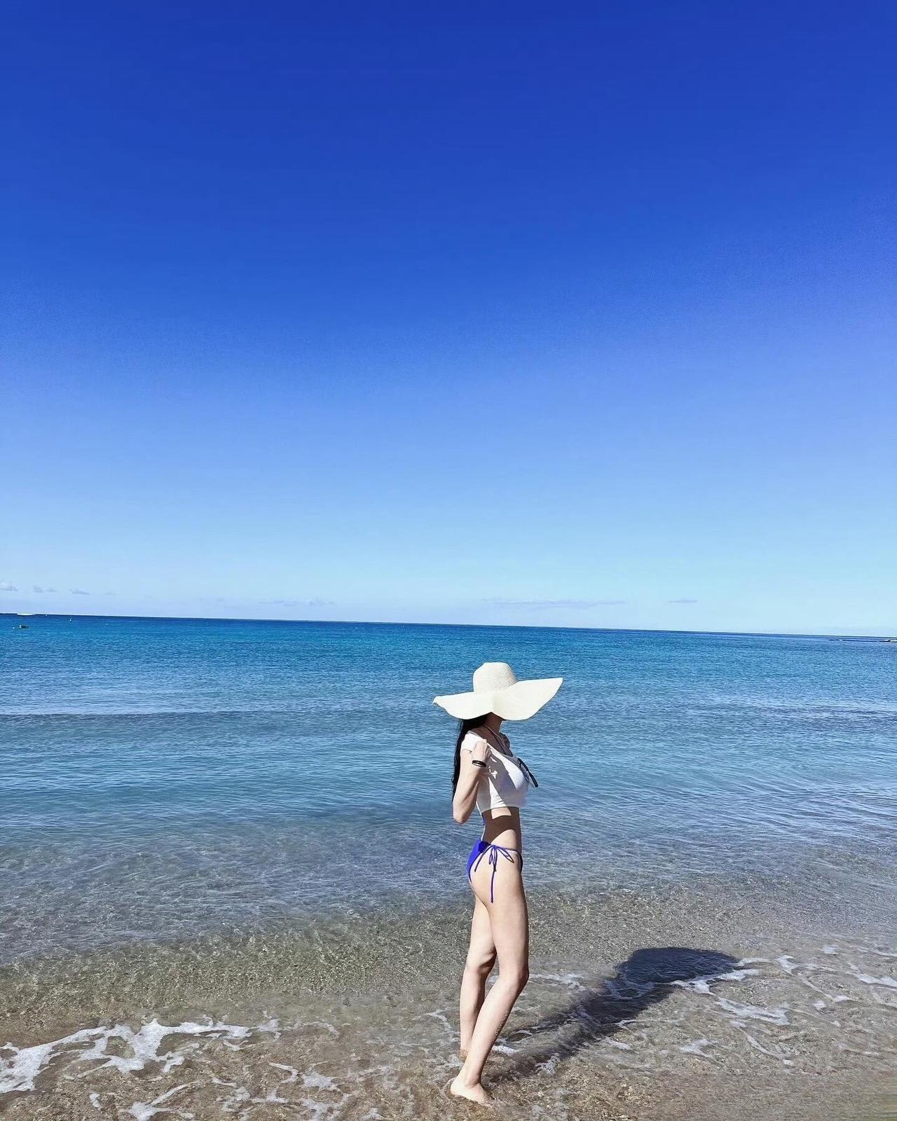 如果能清醒 感冒也没关系～dou上热门 海边拍照 穿搭 御姐