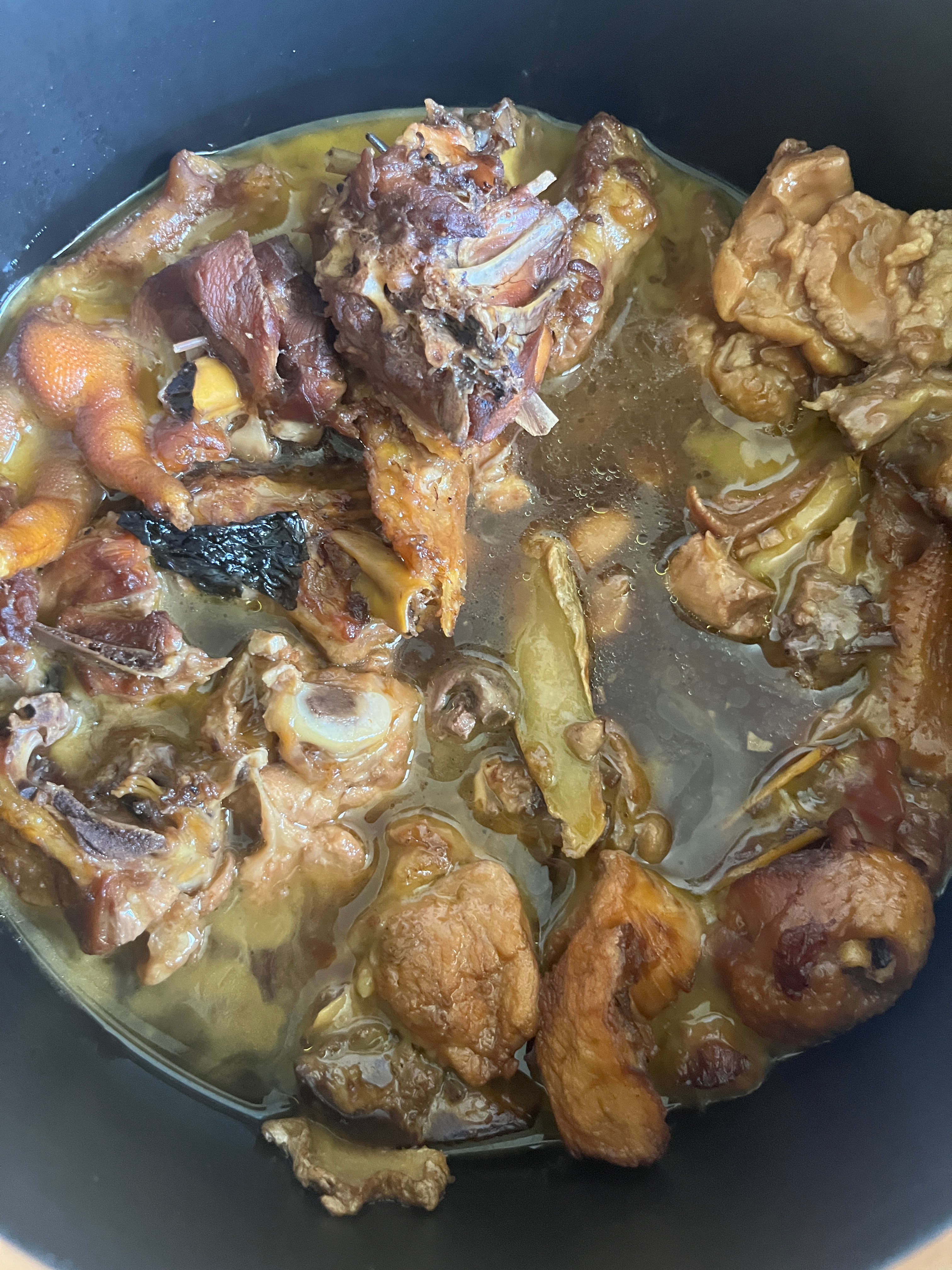 我最喜欢红烧鸡肉这样吃一下子吃了快十块了