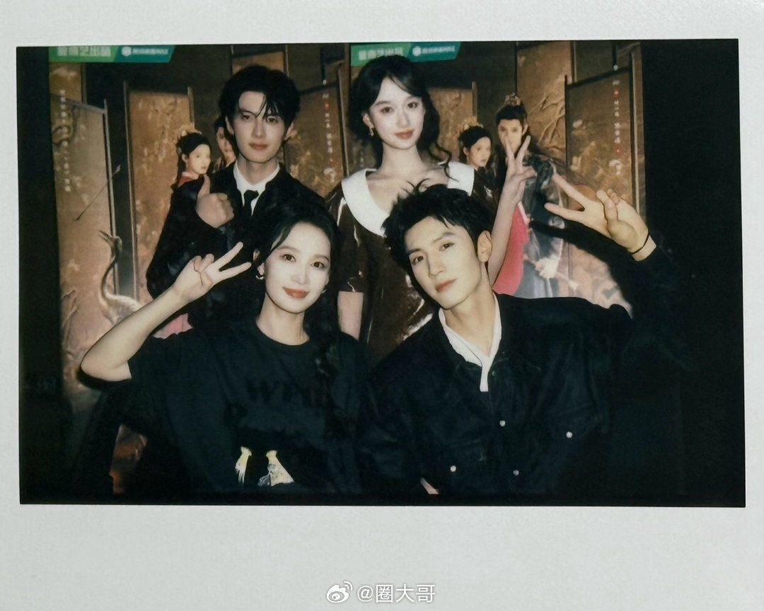 一笑随歌热度反超逐玉这泼天的富贵，也是让陈哲远捡起来了啊！陈哲远和张凌赫的将军造