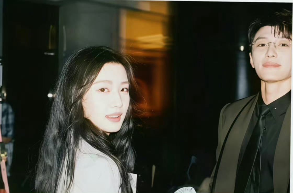 卢昱晓代旭请二搭cp感真的是玄学，有导演给这两递个本子吗？他两演啥我都看