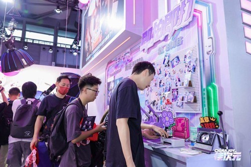 佳能闪耀2026 ChinaJoy，以影像科技定义次元新视界