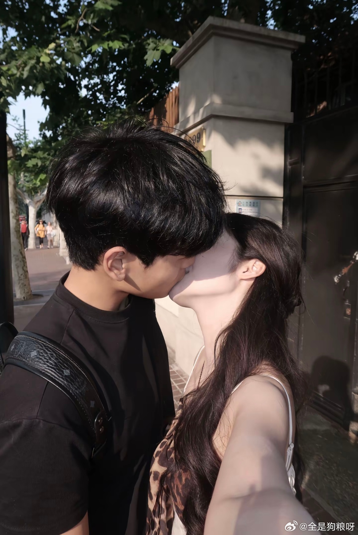 生气的时候记得叫我全名 我无条件来哄你 ​​​
