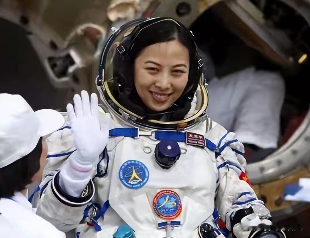 为什么上太空要带一名女航天员？内行人说出实情，涨知识了
 
很多人聊起这个话题，