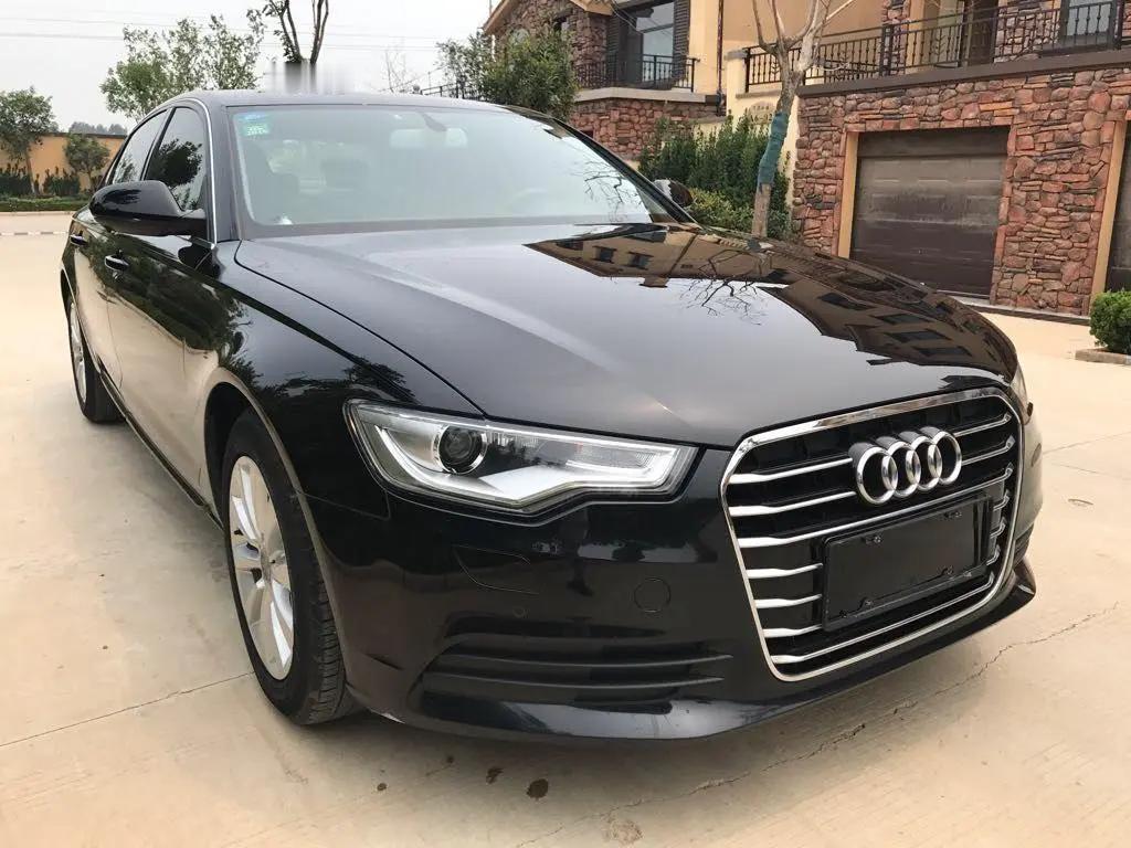 开奥迪加霸王油！632元逃单，加油员追两次没追上
 
安徽合肥一加油站，一辆黑色