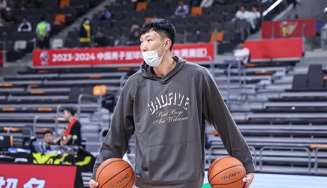 第二阶段复出的七位王牌球员！周琦、郭艾伦、王哲林领衔。没郭爱伦第一阶段全赢，有郭