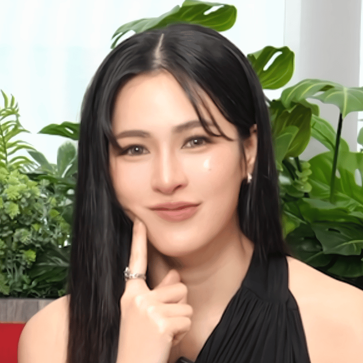 只想爱你，像风跟云，自然而然不想换人 ​​​