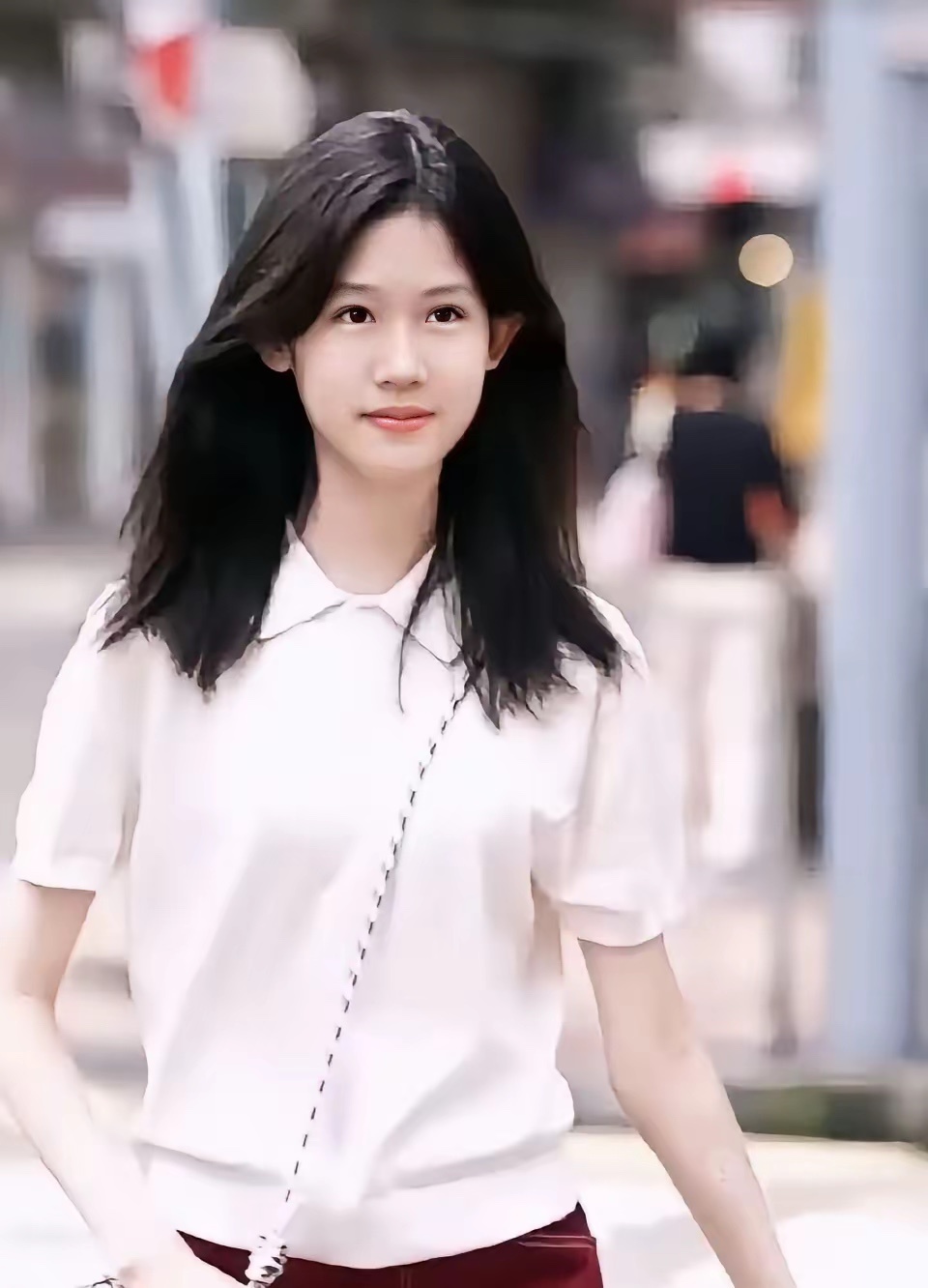 不得不说，妈妈的审美对孩子影响好大，鲍蕾家的贝儿和钟丽缇家的Jaden竟然同岁，