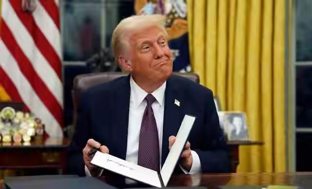 特朗普放话要打委内瑞拉？地面行动真要开干？这盘棋没那么简单！
 特朗普又放“狠话