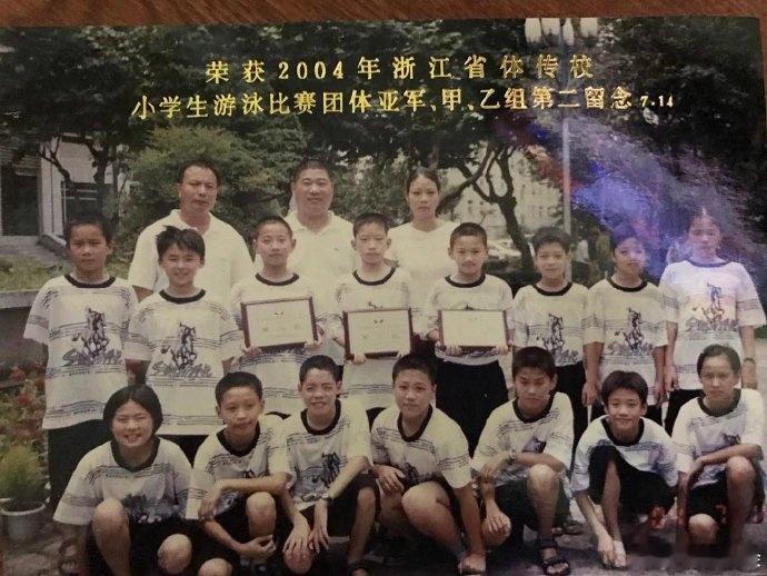 #徐嘉余感谢奋勇拼搏的自己# 中国这么多男游泳运动员，就甲鱼的状态保持得最久！可