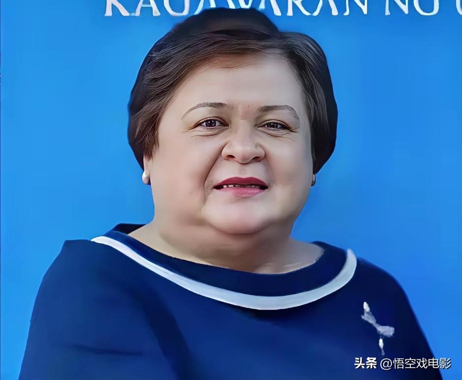 菲律宾外长拉扎罗6月10日强硬表态，称菲律宾仍计划与日本就海上边界问题展开谈判。