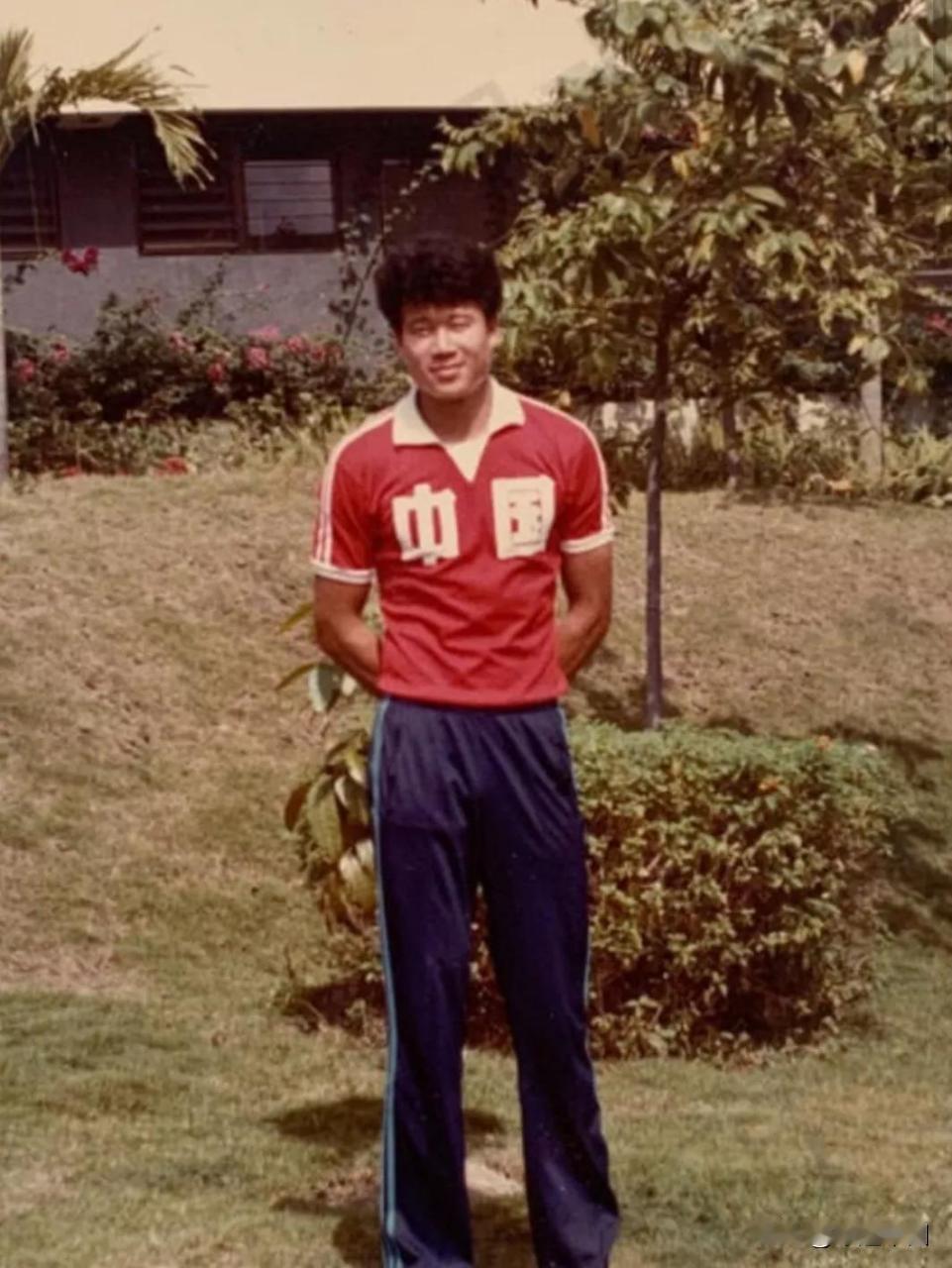 “中国马特乌斯”王东宁：从游泳少年到山东大哥，那个追着高峰跑50米的传奇全才
