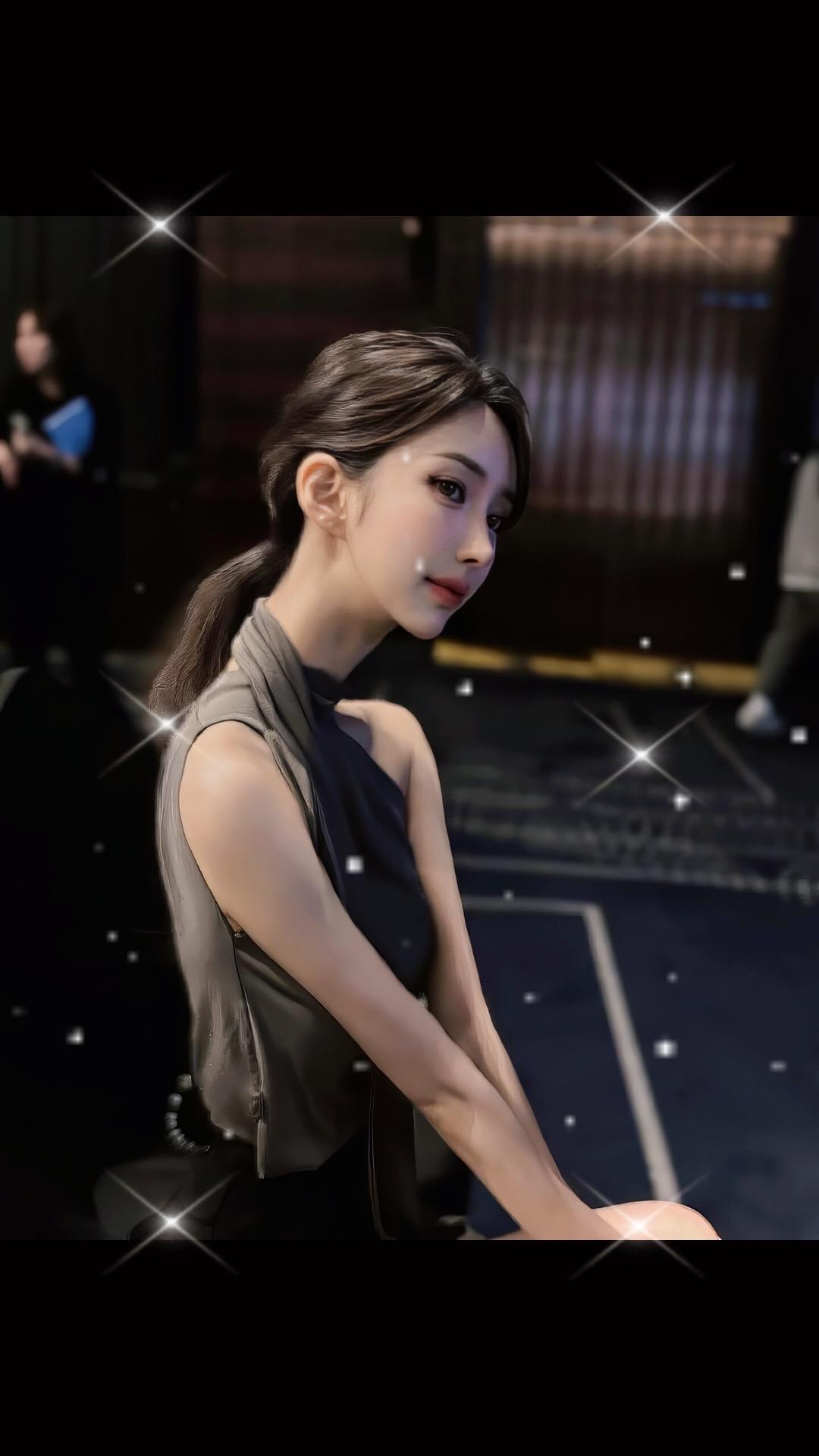 气质女神小性感辣妹穿搭爱了爱了理想女友