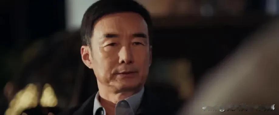 《以法之名》里的江旭东，藏得是真深啊。表面看像是被禹天成裹挟，身不由己做了不少出