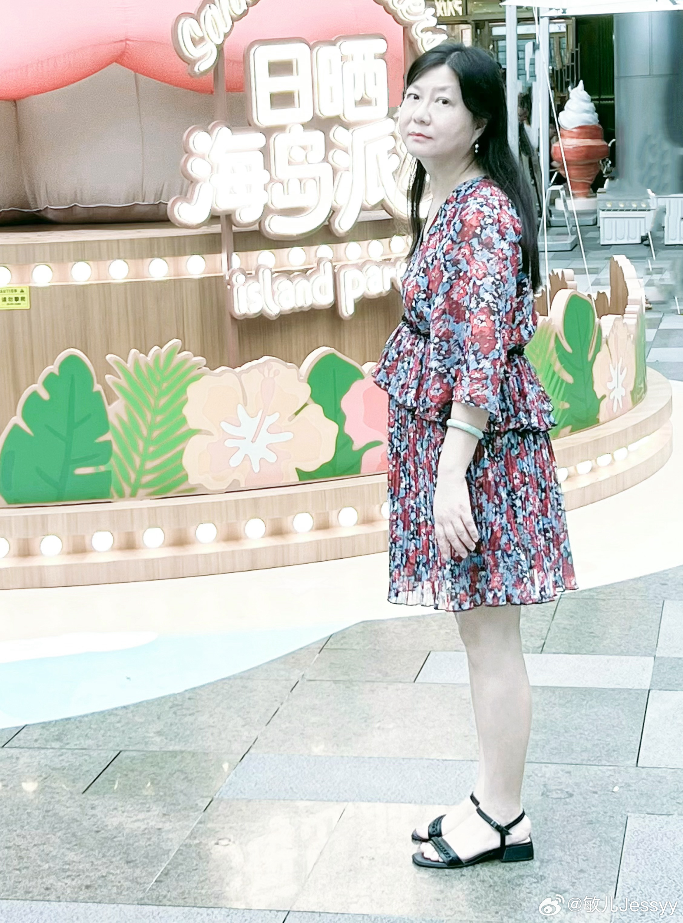 敏儿Jessyy超长美腿！ ​​​