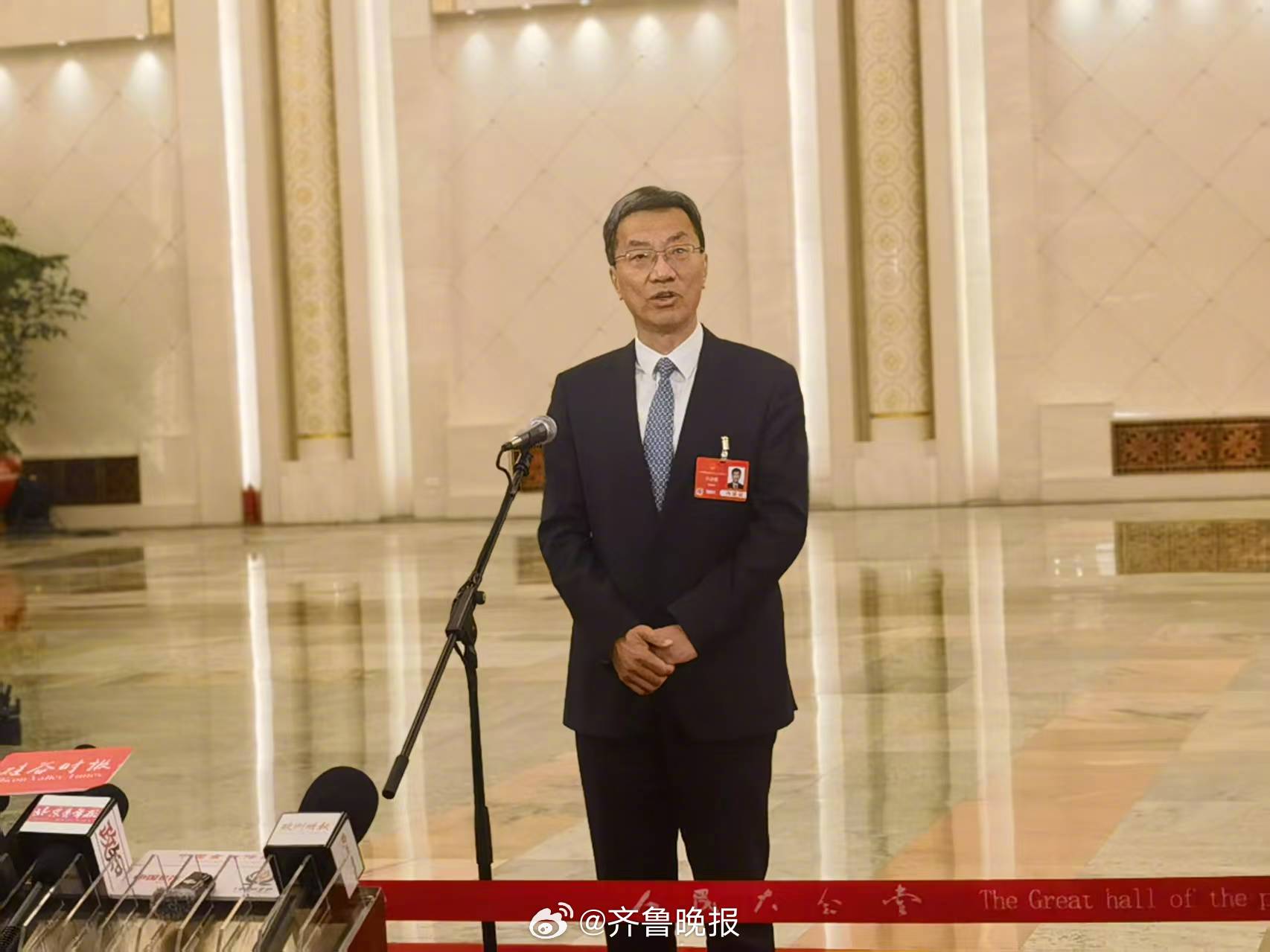 #教育部部长表态免费学前教育#【关于免费学前教育，教育部部长这样表态】3月5日上