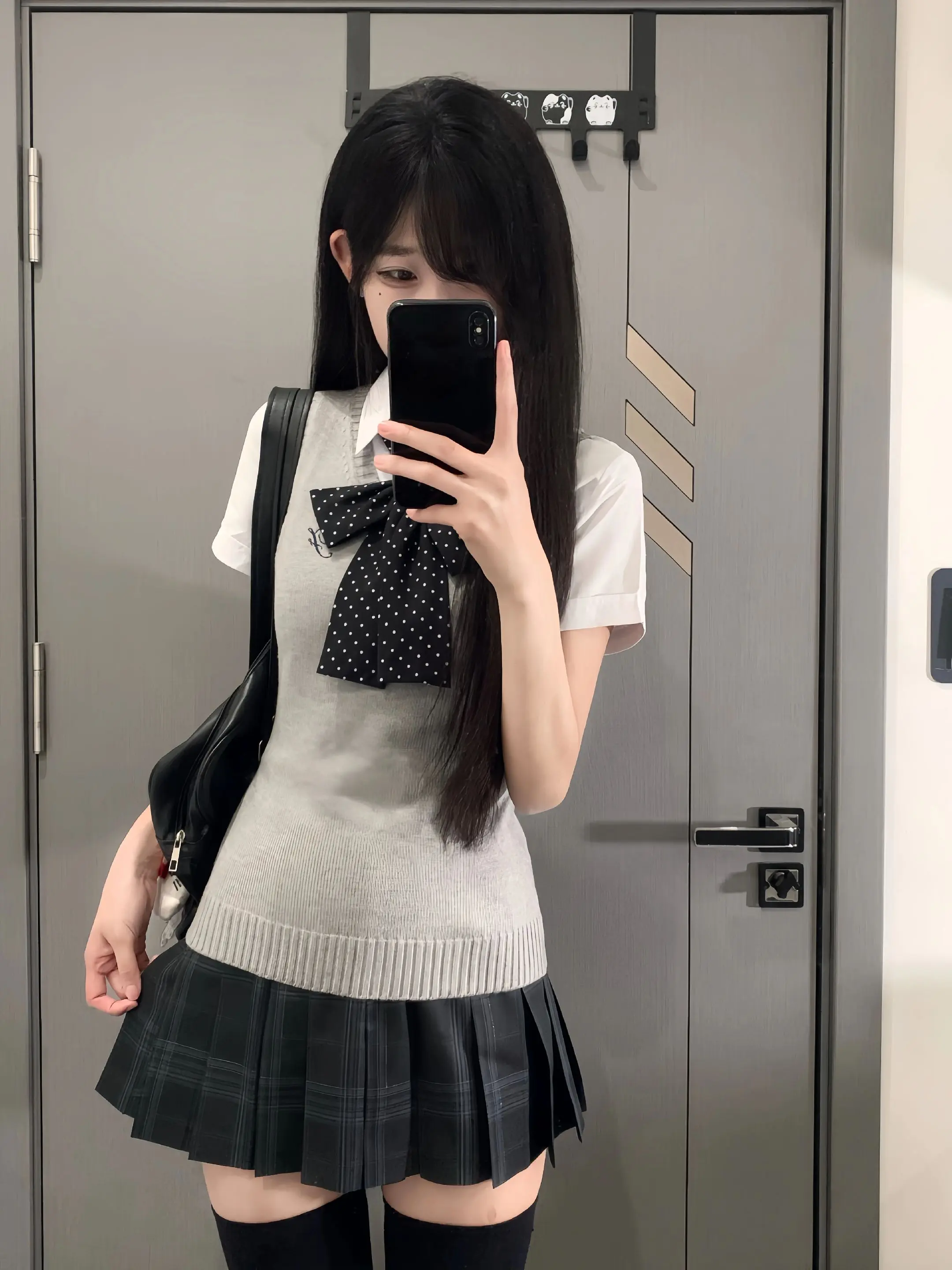 收腰套系 登场。