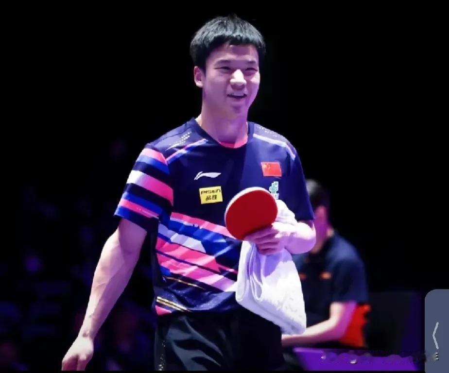 中国男乒新看点——向鹏
中国新生代除了林诗栋，现在还有向鹏，目前世界排名第八，国