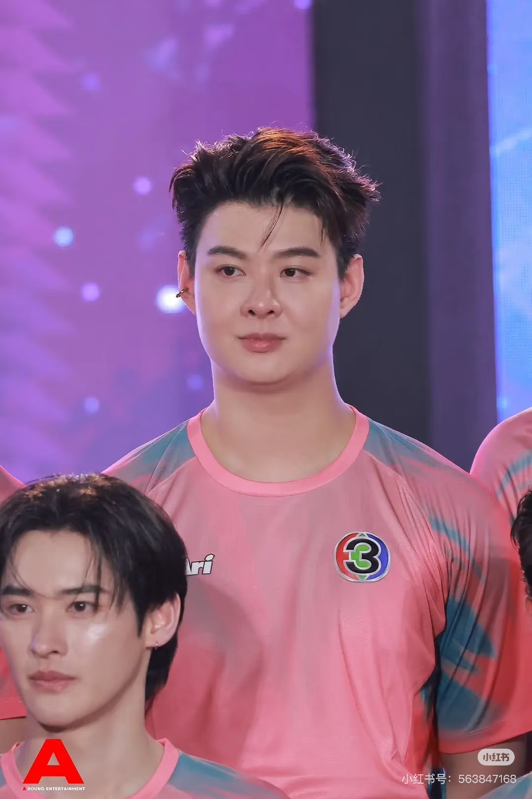 明明 你咋变成这样了啊我靠 放飞自我了吗