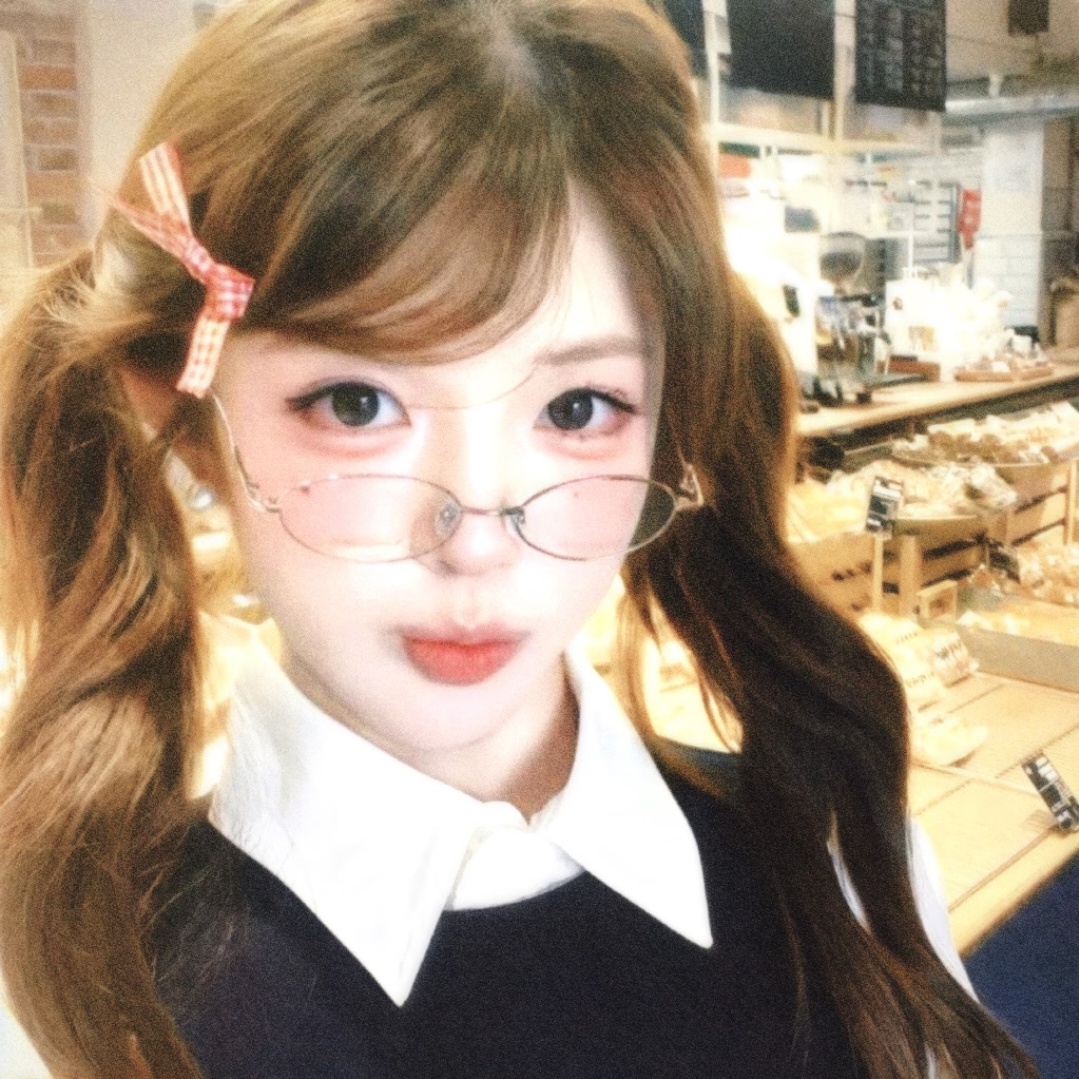 𝙒𝙚𝘾𝙝𝙖𝙩｜古早萌妹头像｜女生头像｜图源网络侵删 