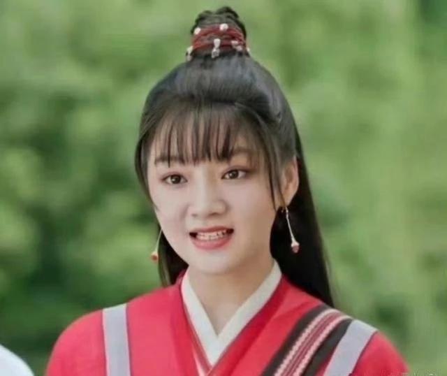 央视的造型师真是太牛了，居然能把任敏变成大美女！