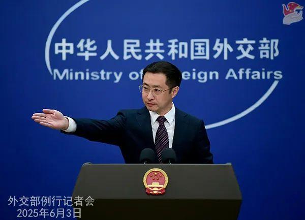 外交部改用“中央政府”表述，戳破民进党谋独的虚伪面目
 
近期，外交部在涉台问题